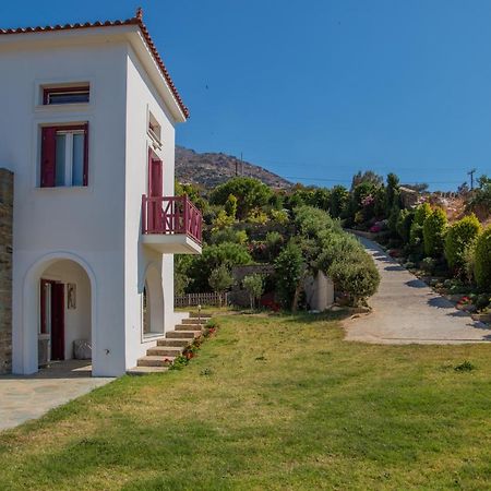 Aprovaton Eleni'S Guesthouse מראה חיצוני תמונה